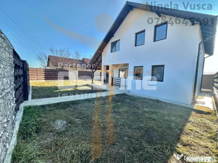 Casă cu 4 camere cu Teren 400 Mp în Valea