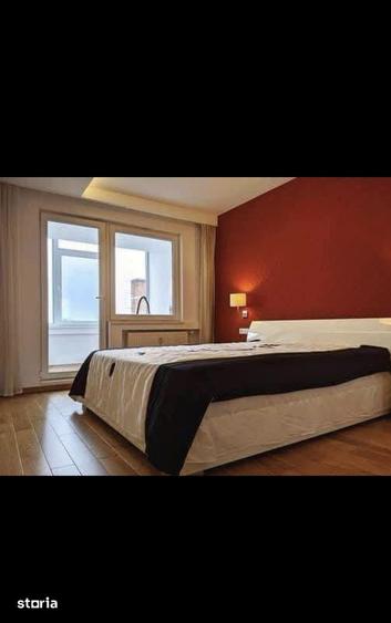Apartament cu 4 camere decomandat, mobilat în Ultracentral