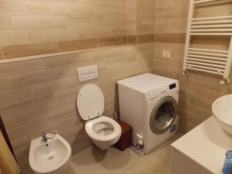 Apartament cu 2 camere semidecomandat în Nufărul