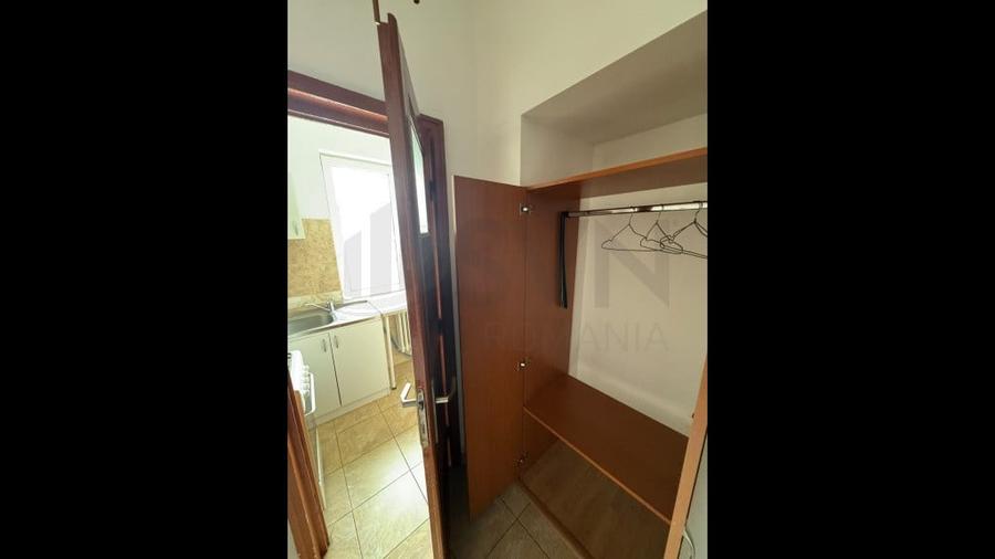 Apartament cu 2 camere semidecomandat în Romană