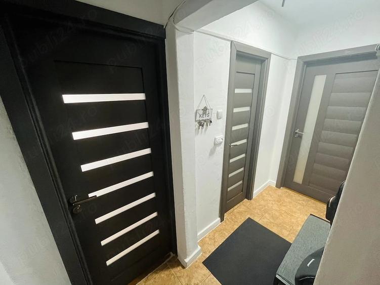 Apartament cu 3 camere semidecomandat în Dacia