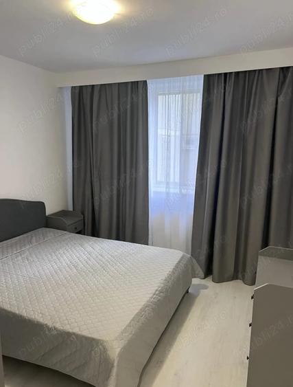 Apartament cu 2 camere decomandat în Delfinariu