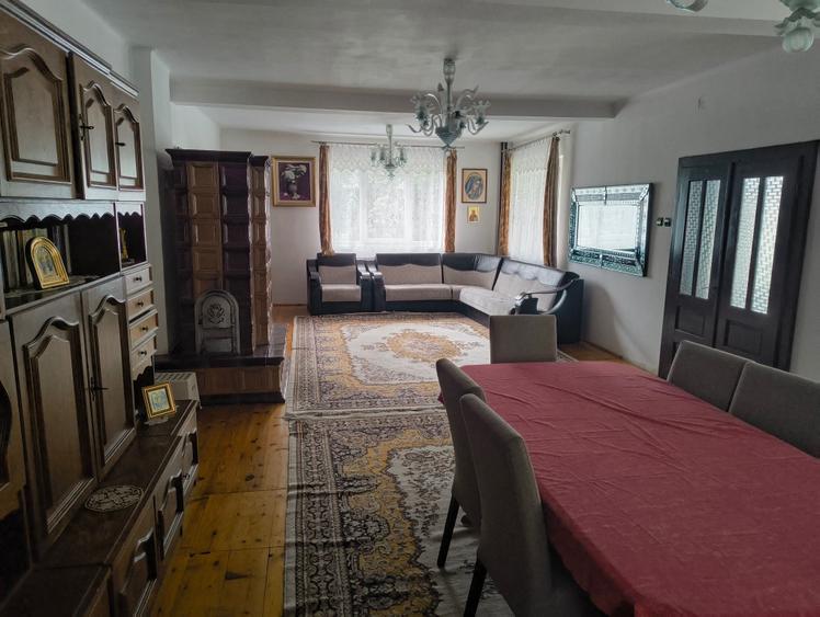 Casă cu 4 camere în Susenii Bârgăului