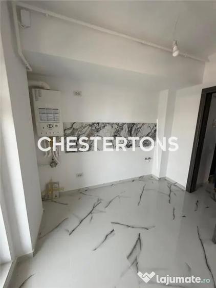 Apartament cu 2 camere decomandat în Valea Oltului