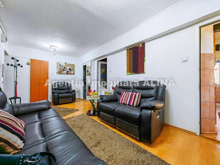 Apartament cu 2 camere decomandat în Decebal