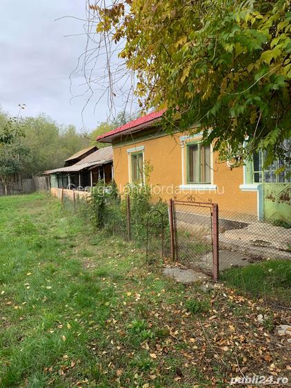 Vand Casa de caramida 7 camere Jud Teleorman