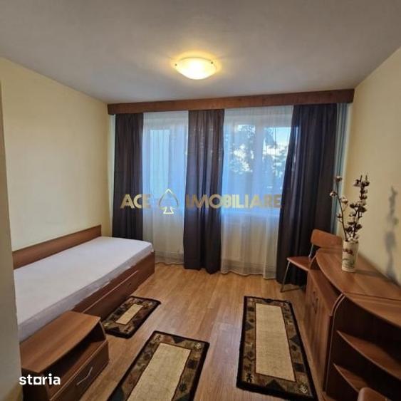 Apartament cu 3 camere, mobilat în Tei
