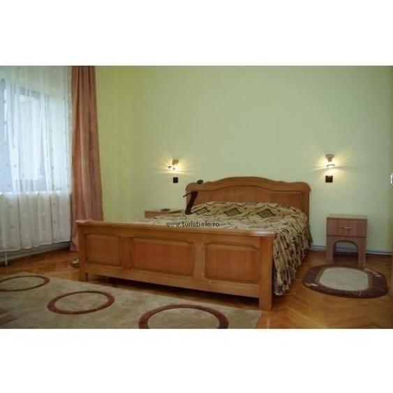 Spațiu comercial, de 1,000 mp, în Sărata