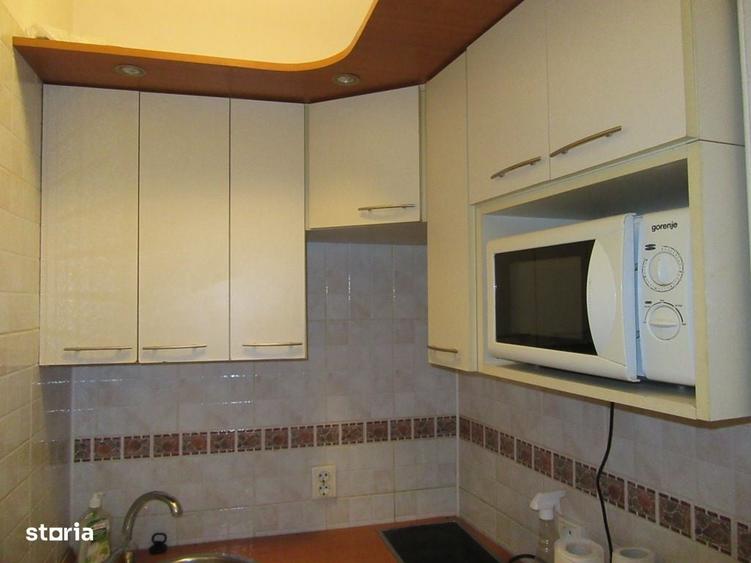 Apartament cu 2 camere semidecomandat în Romană