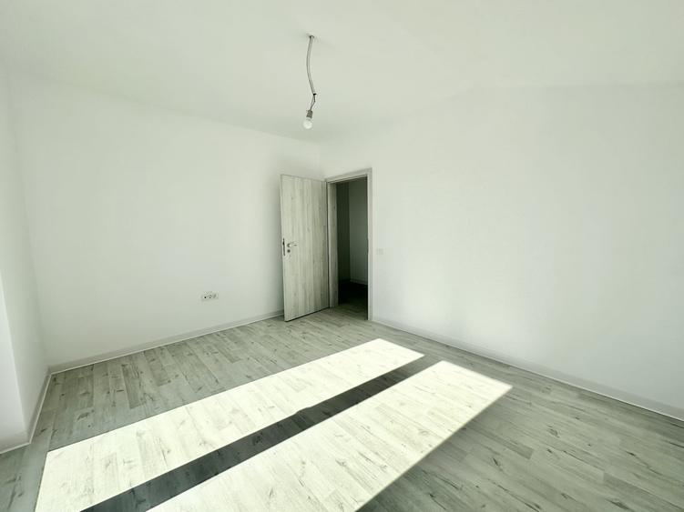 Duplex cu 3 camere cu Teren 210 Mp în Bucovăț (Remetea Mare)