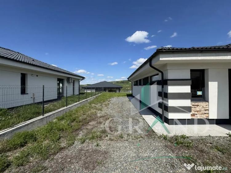 Casă cu 4 camere cu Teren 600 Mp în Corușu