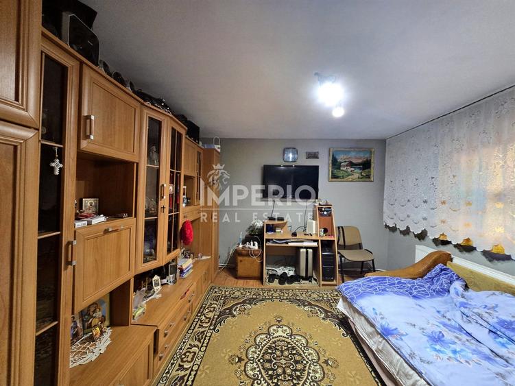 Casă individuală cu 3 camere cu Canalizare în Dâmbul Rotund