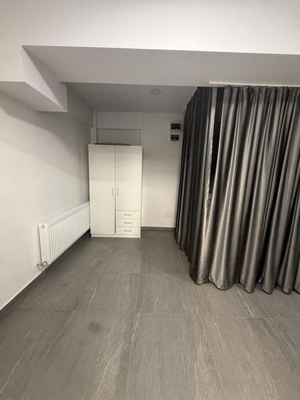 Spațiu comercial, de 55 mp, în Central