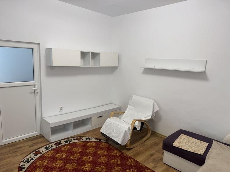 Casă cu 2 camere cu Teren 150 Mp în Casa de Cultură