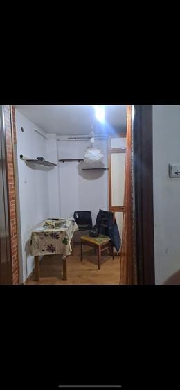 Garsonieră decomandată în Cuza