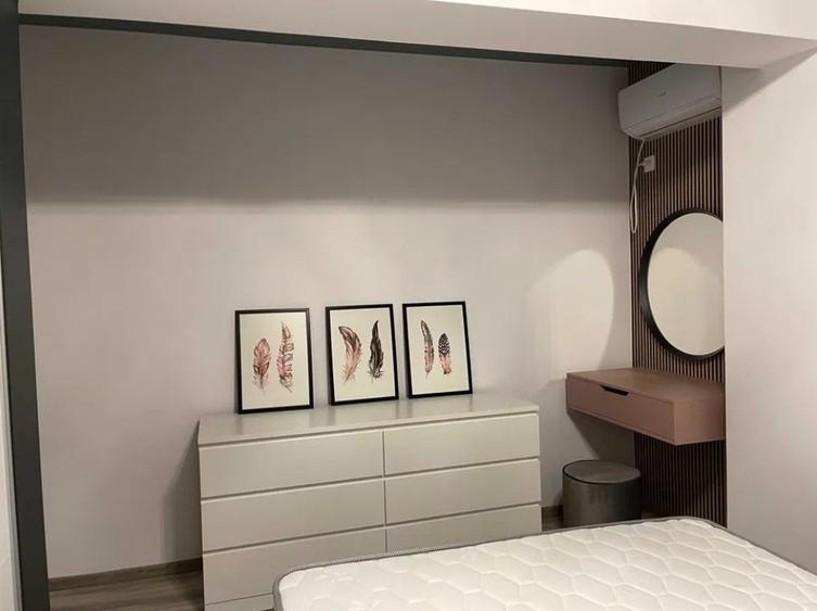 Apartament cu 2 camere semidecomandat în Tudor Vladimirescu