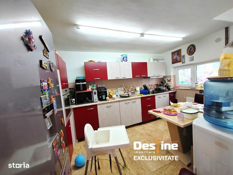 Casă cu 5 camere cu Teren 180 Mp în Central