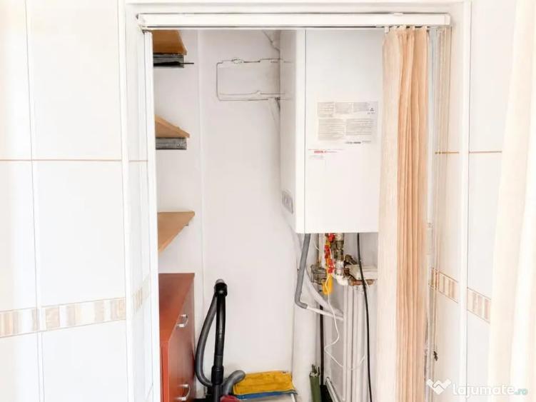 Apartament cu 2 camere semidecomandat în Eroii Revoluției