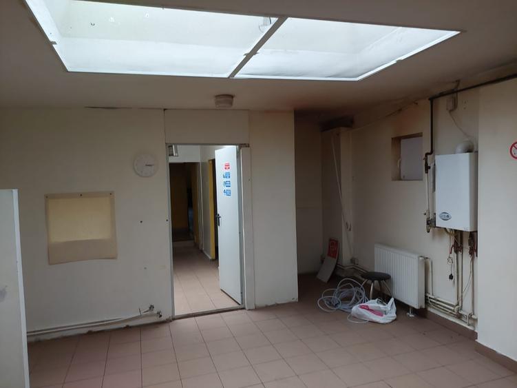Spațiu comercial, de 130 mp, în Sinaia