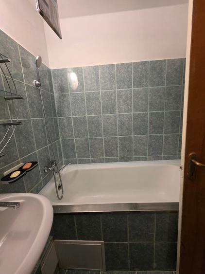 Apartament cu 2 camere decomandat în Lacul Tei