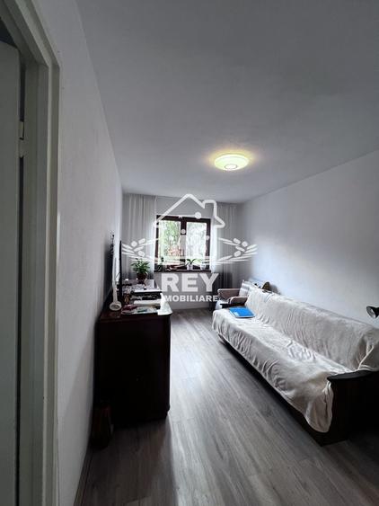 Garsonieră nedecomandată în Țiglari