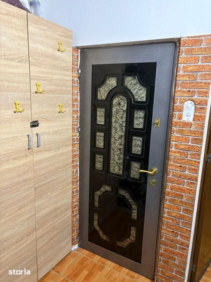Apartament cu 2 camere decomandat în Calea București