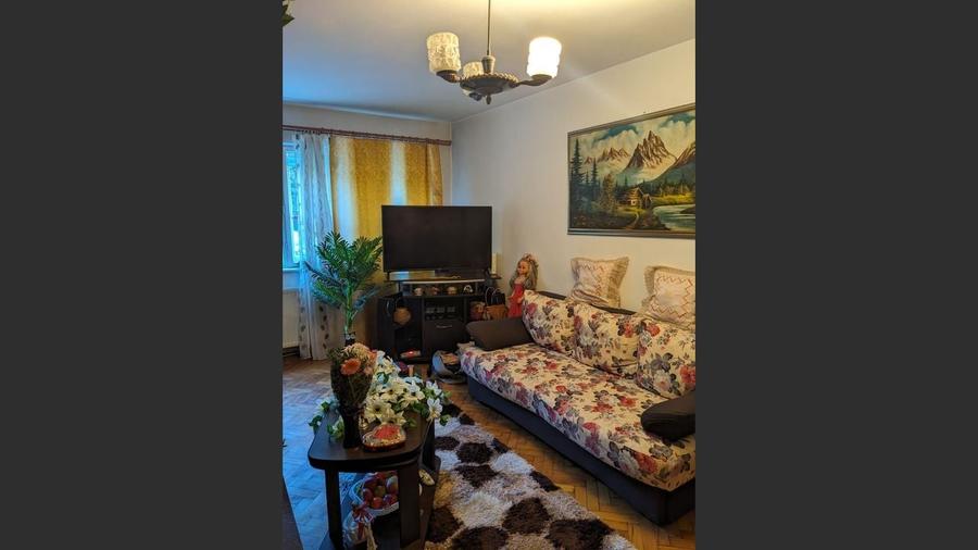 Apartament cu 2 camere decomandat în Autogară