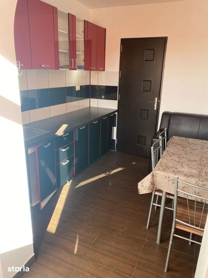 Apartament cu 3 camere în Ostroveni