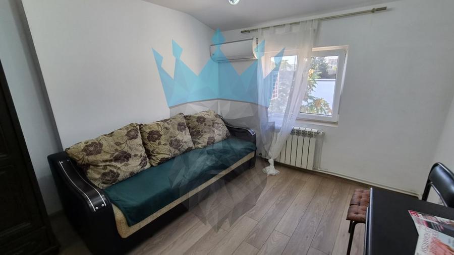 Apartament cu 2 camere decomandat, mobilat în P-ța Romană