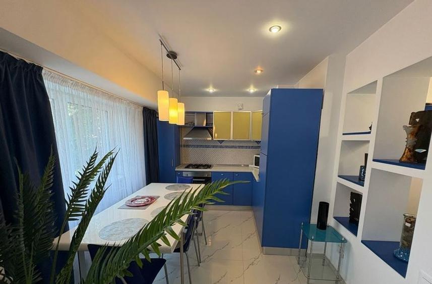 Apartament cu 3 camere semidecomandat, mobilat în Unirii — fotografia 2