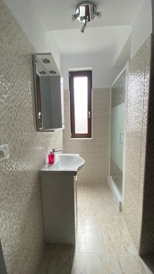Apartament cu 2 camere decomandat în Giroc