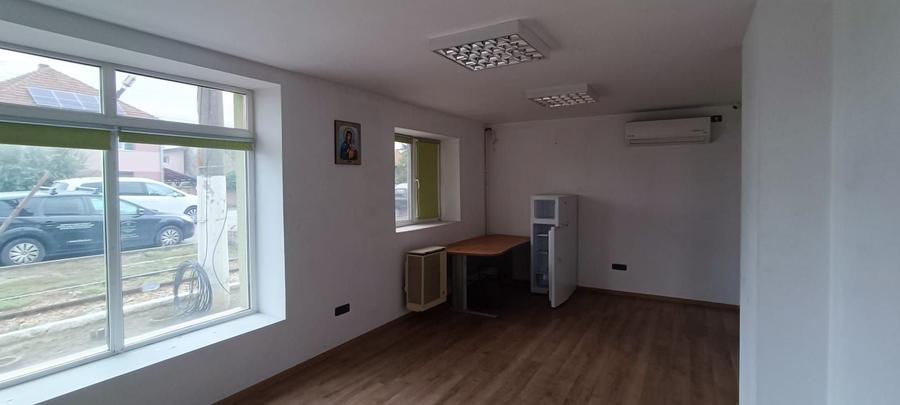Spațiu comercial, de 54 mp, în Grădiște