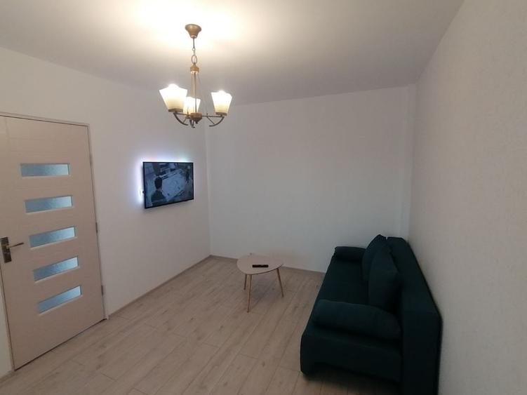 Apartament cu 2 camere decomandat în Sârbi