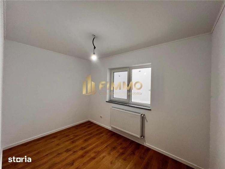 Casă cu 4 camere cu Teren 250 Mp în Ipotești