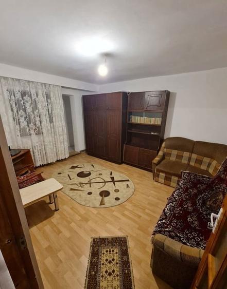 Apartament cu 3 camere decomandat, mobilat în Mănăștur — fotografia 3