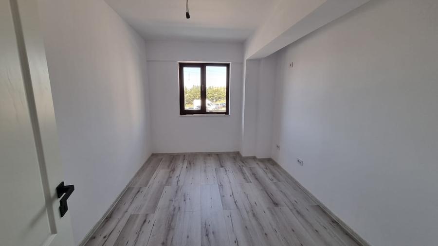Apartament cu 2 camere semidecomandat în Bucium