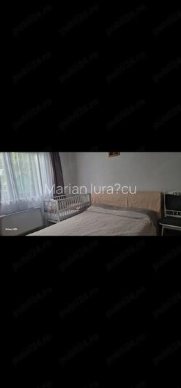 vand casa in comuna Boroaia