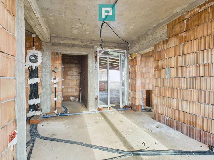 Apartament cu 2 camere decomandat în Chișoda