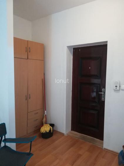 Vand apartament cu o camera