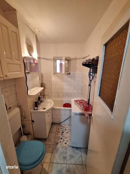 Apartament cu 3 camere în Astra