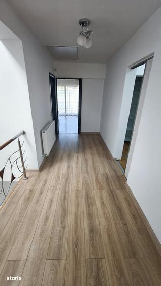 Casă cu 3 camere cu Teren 300 Mp în Cantacuzino