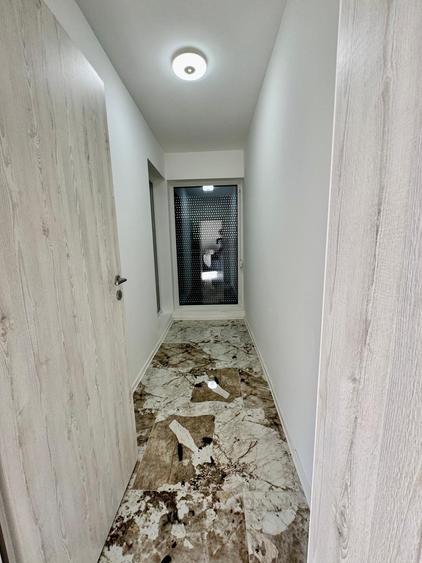 Apartament cu 4 camere decomandat în Ghirodei