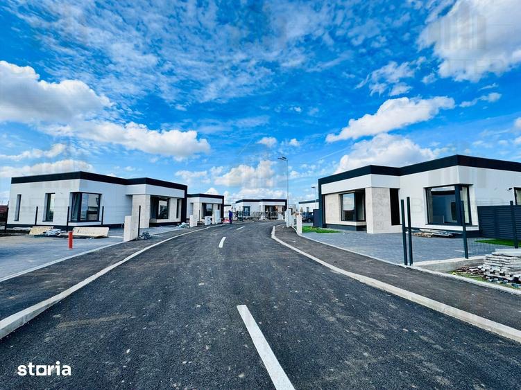 Casă cu 3 camere cu Teren 353 Mp în Vidra