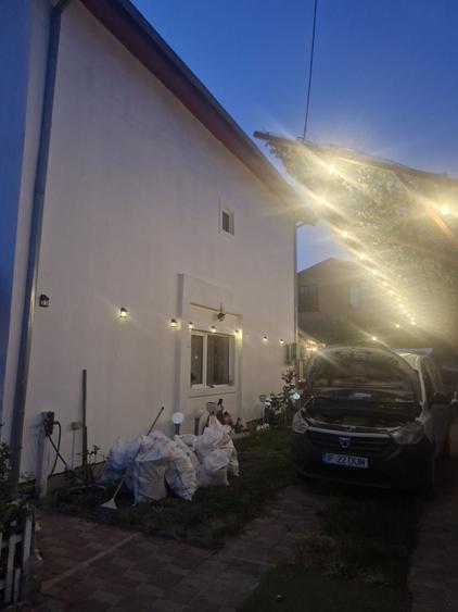 Casă cu 4 camere în Central