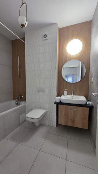 Apartament cu 2 camere decomandat în Avantgarden