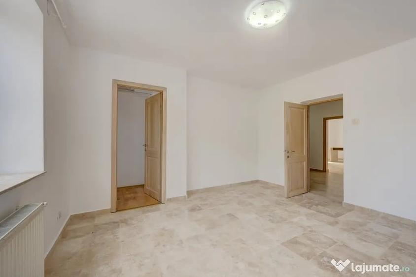 Casă cu 3 camere cu Teren 115 Mp în Drumul Sării
