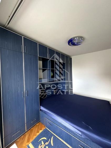 Apartament cu 2 camere semidecomandat în Olimpia-Stadion