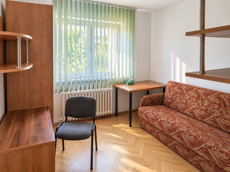 Apartament cu 4 camere în Mănăștur
