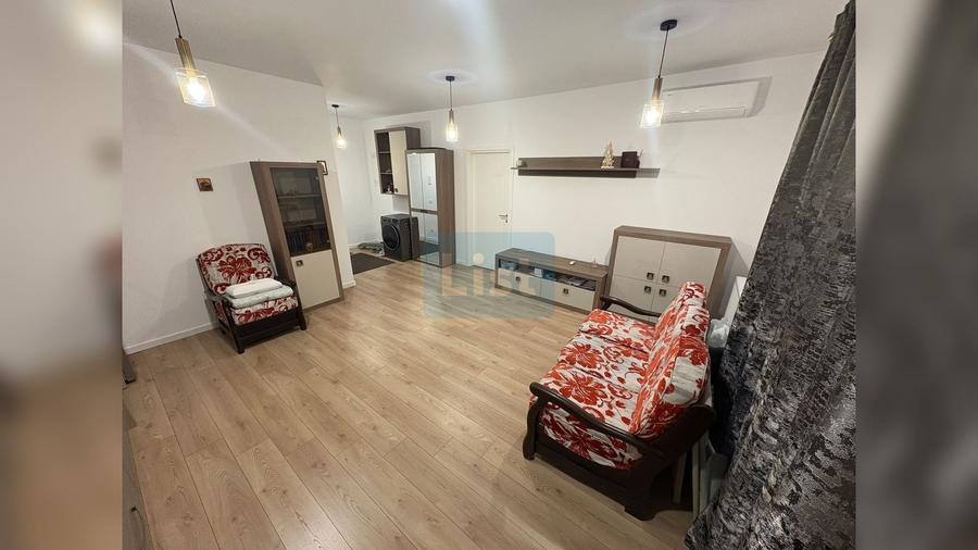 Apartament cu 2 camere semidecomandat, mobilat în B-dul București