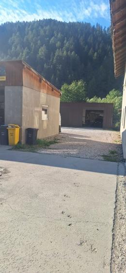 Spațiu comercial, de 370 mp, în Pojorâta